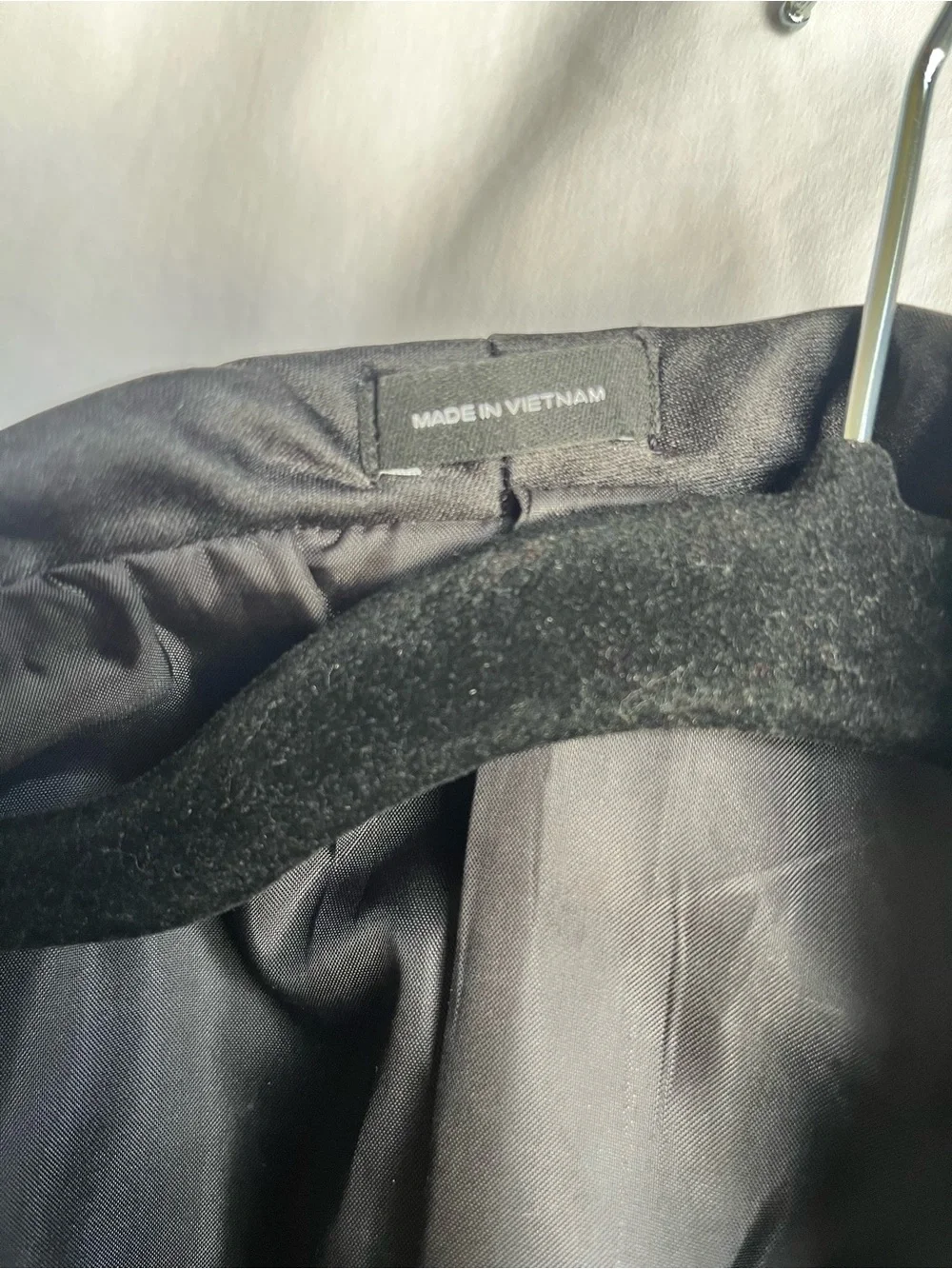 jf j.ferrar Silver Tuxedo Jacket with Black Shawl Collar